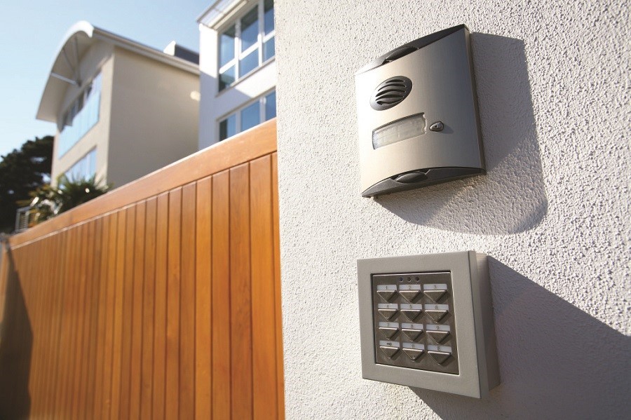 4 Common Home Surveillance Camera Styles